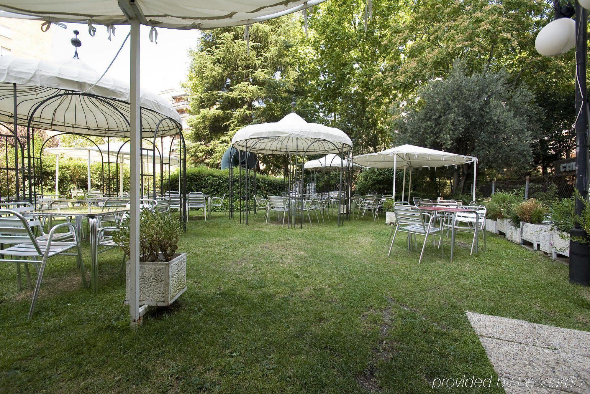 Foxa 25 Hotel Madrid Restaurant photo